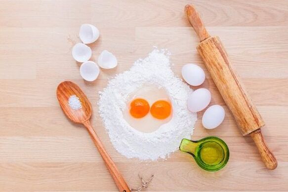 Prepare a dish for an egg diet that eliminates excess weight. 
