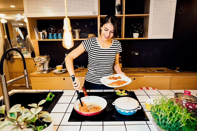 Pros and cons of the keto diet.