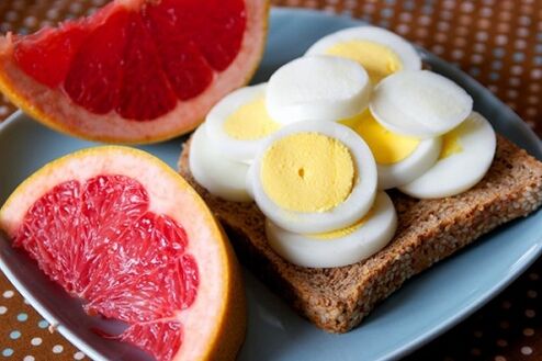 eggs and grapefruit for maggi diet
